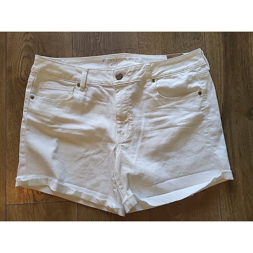 American Eagle Women's Shorts Stretch Raw Hem Size 18 White Low Rise NWT
